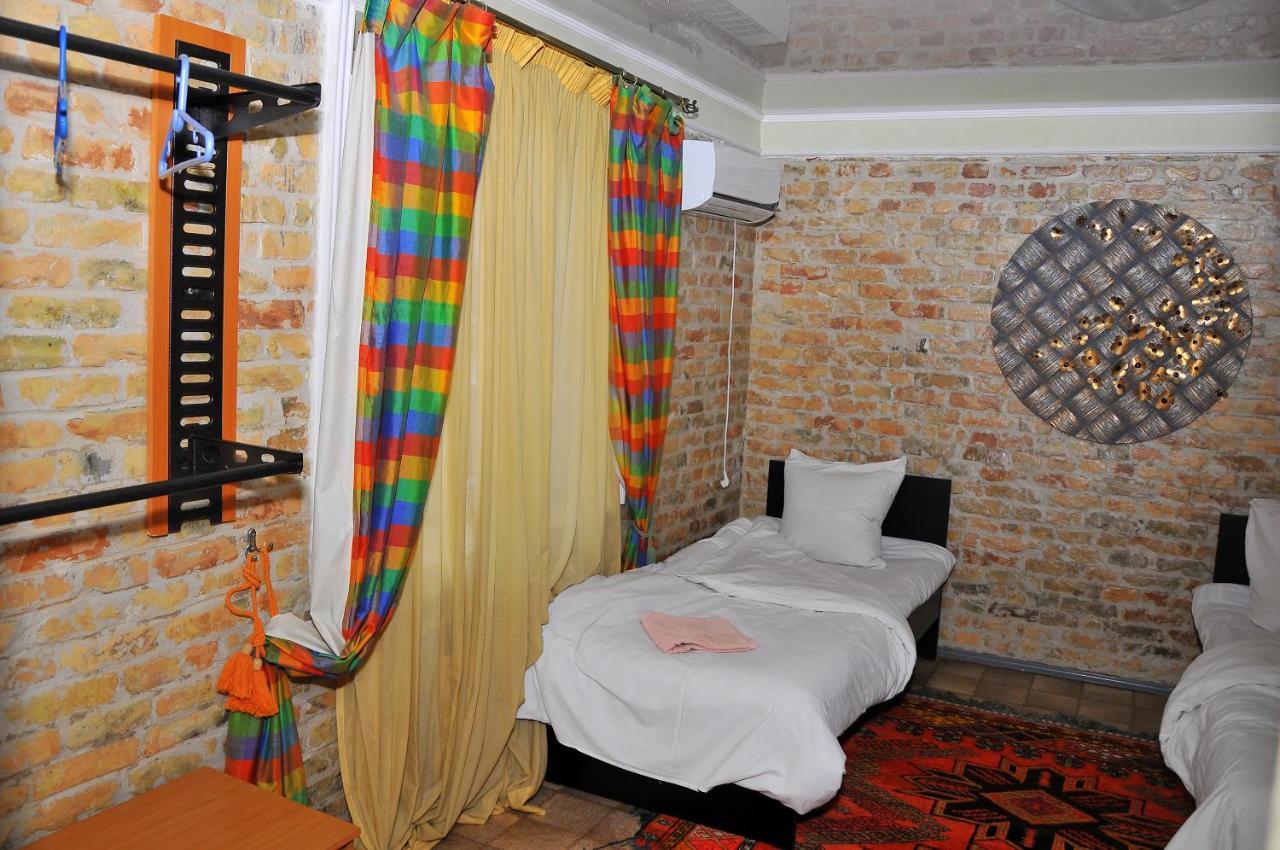 Art House Sweet Home Shymkent Eksteriør billede