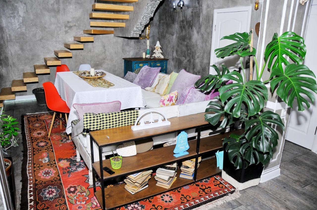 Art House Sweet Home Shymkent Eksteriør billede