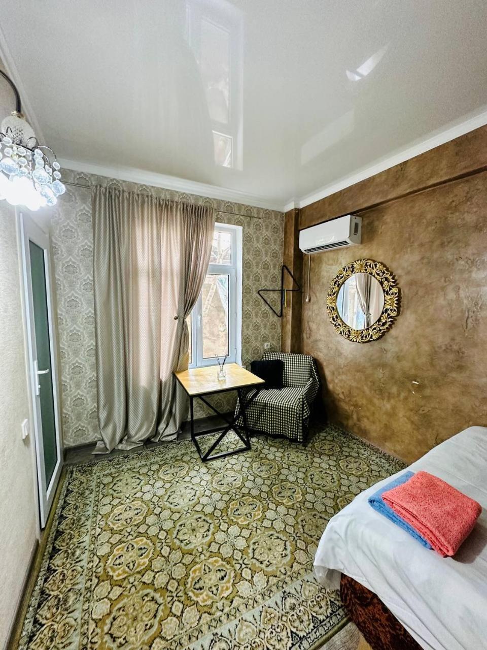 Art House Sweet Home Shymkent Eksteriør billede