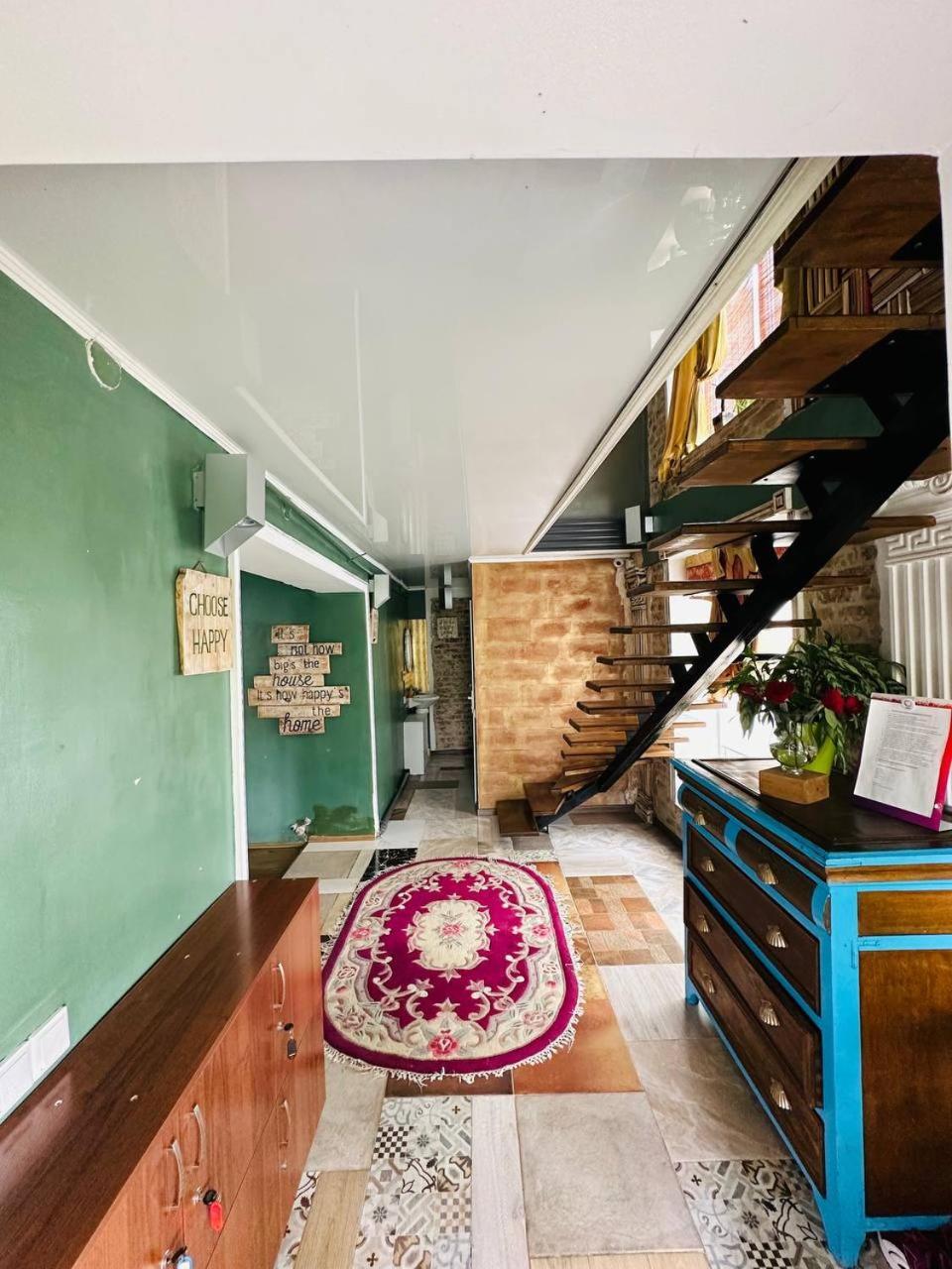 Art House Sweet Home Shymkent Eksteriør billede