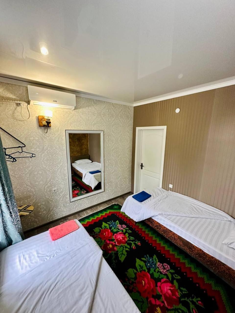 Art House Sweet Home Shymkent Eksteriør billede