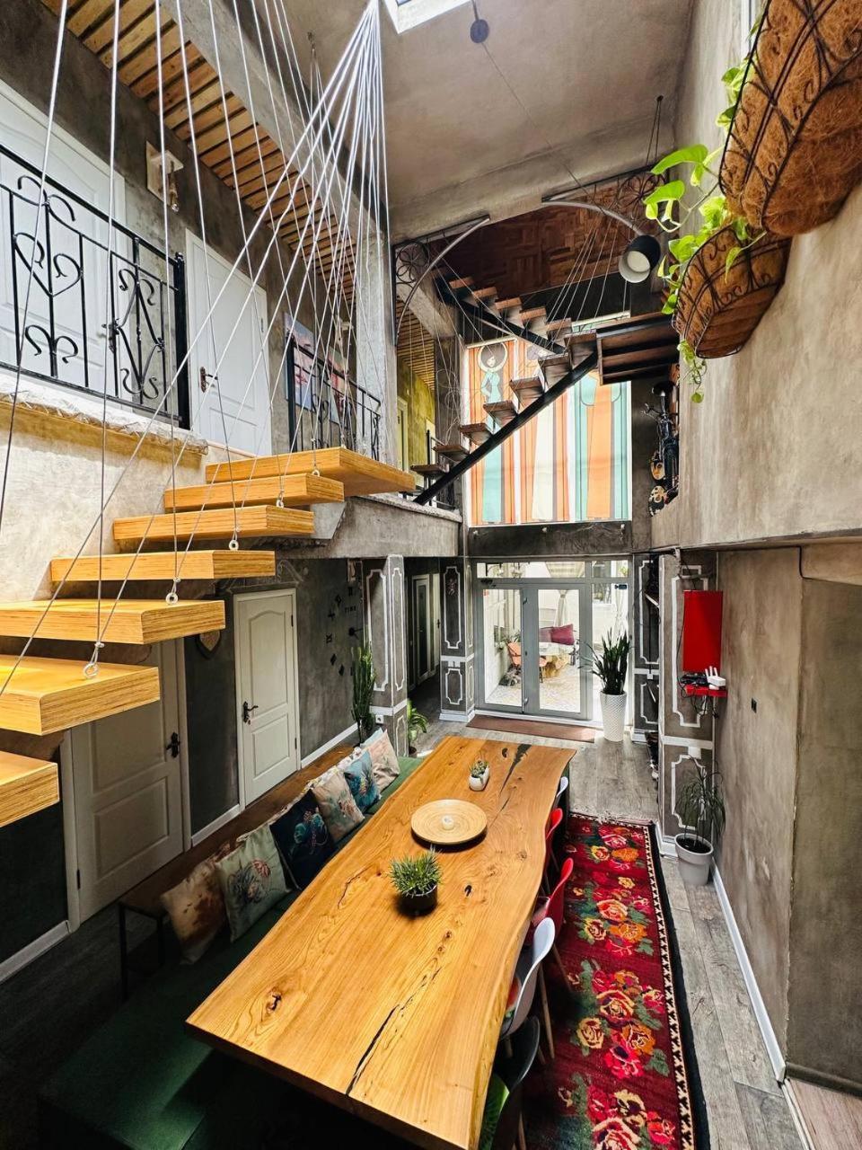 Art House Sweet Home Shymkent Eksteriør billede