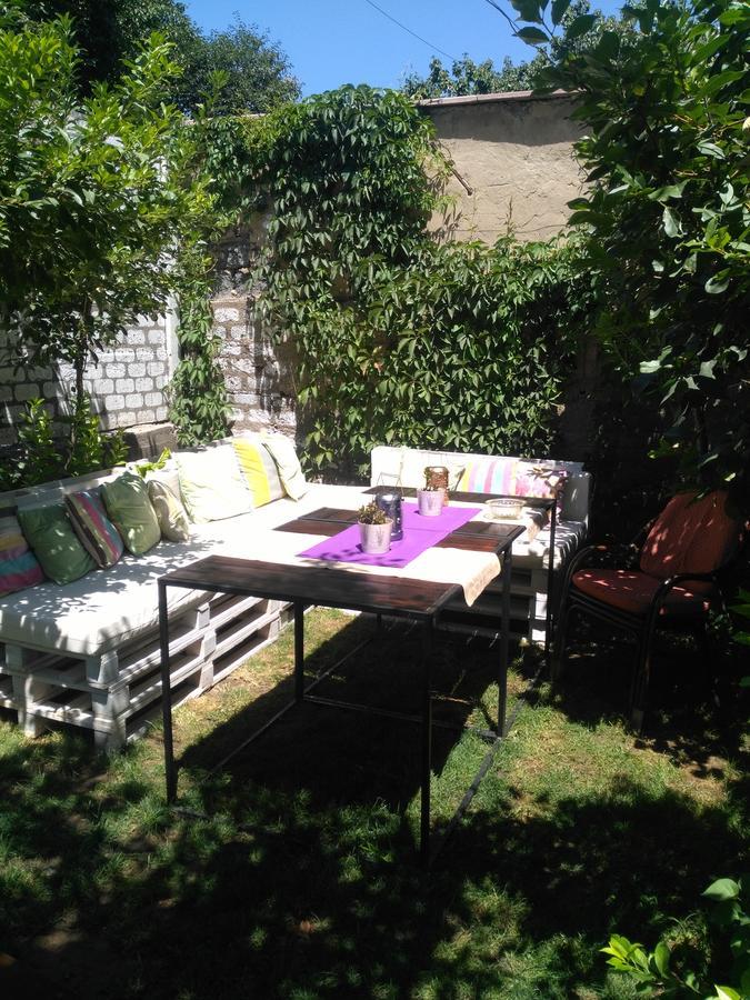 Art House Sweet Home Shymkent Eksteriør billede