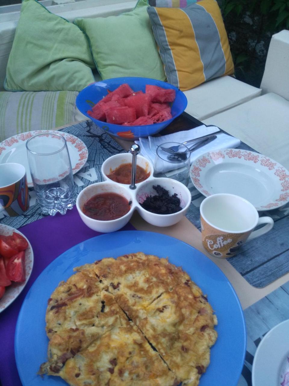 Art House Sweet Home Shymkent Eksteriør billede